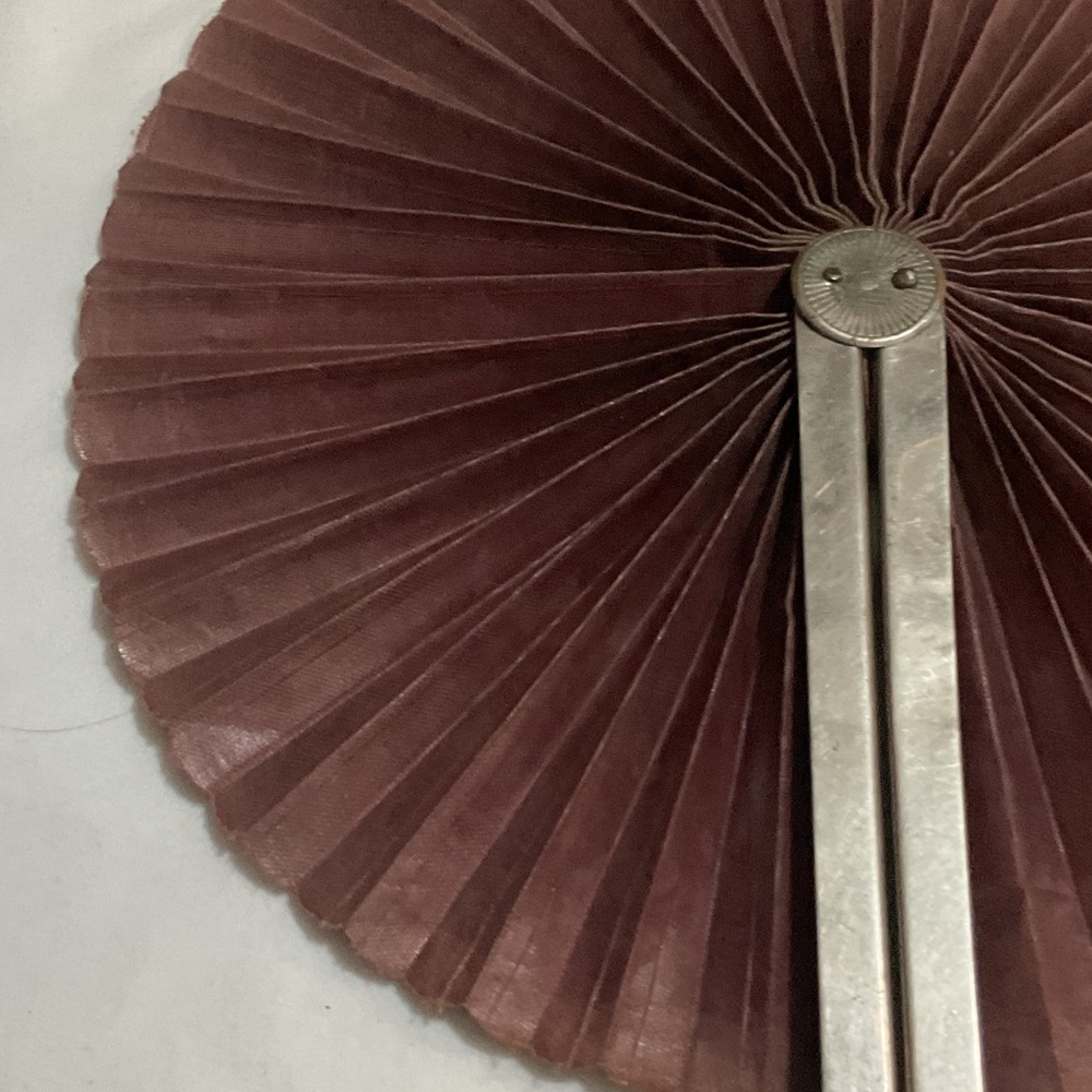 Vintage 19th Century Victorian Cockade fan,used for mourning. - Picture 4 of 12